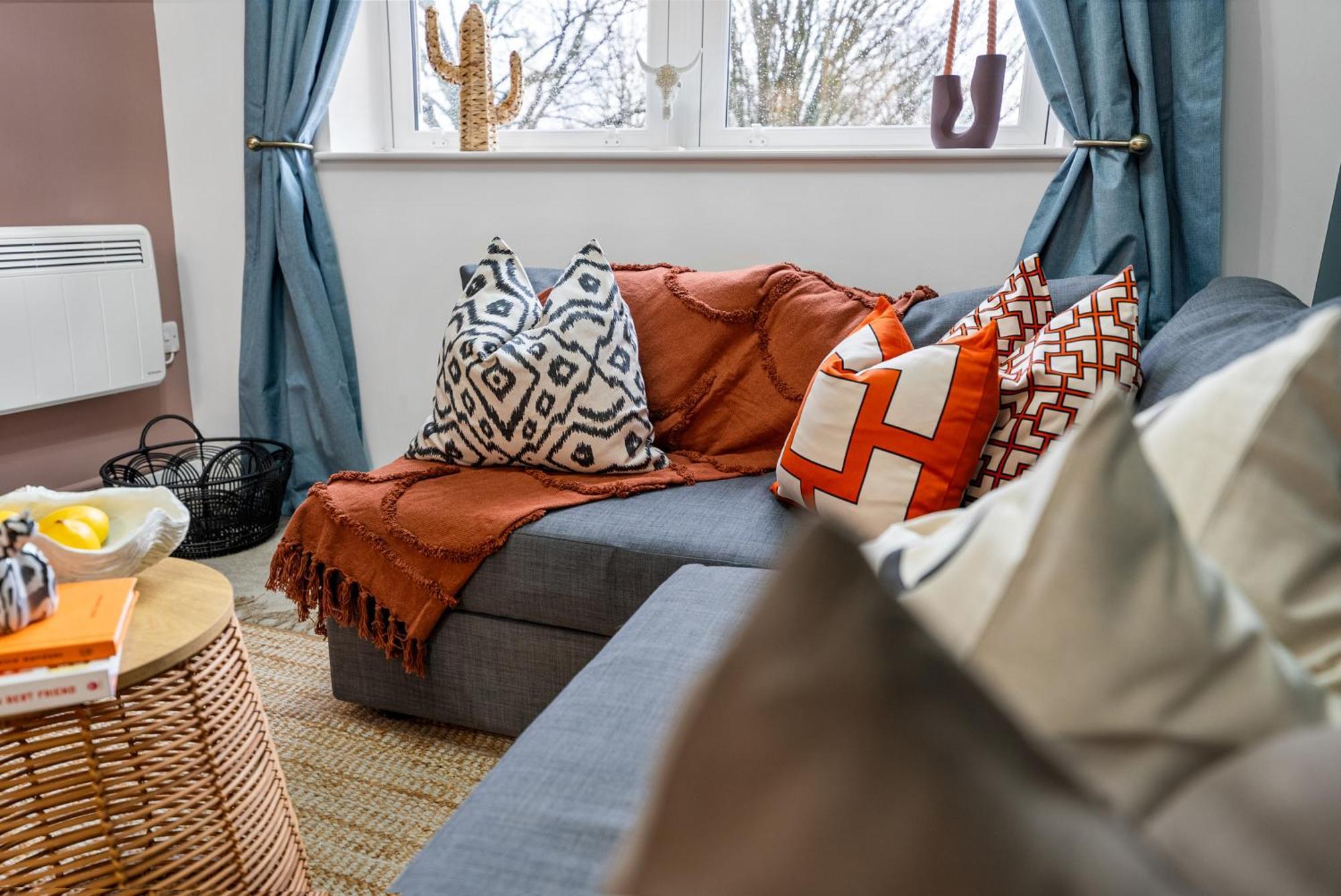 1-bedroom Luxurious, Centre, Cosy & Stunning In Southampton, Sleeps 4, Summer Special Offer! - By Blue Puffin Apartment